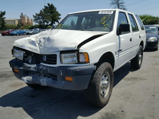4S6CK58VXV4406388 - 1997 HONDA PASSPORT E WHITE photo 2
