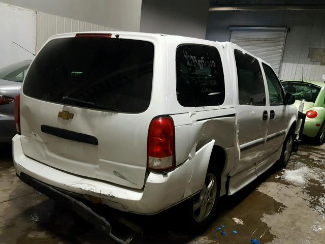 1GBDV13L35D220980 - 2005 CHEVROLET UPLANDER WHITE photo 4