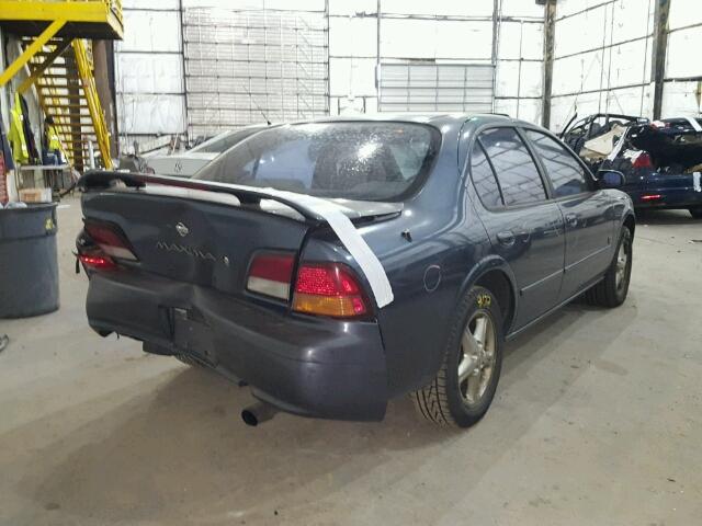 JN1CA21D2XT823371 - 1999 NISSAN MAXIMA GRAY photo 4