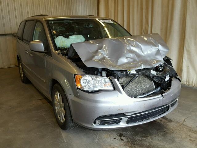 2C4RC1BG3ER386747 - 2014 CHRYSLER TOWN & COU SILVER photo 1