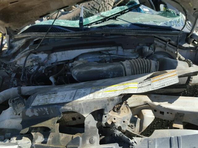 1FTRX18L9YNA59201 - 2000 FORD F150 SILVER photo 7