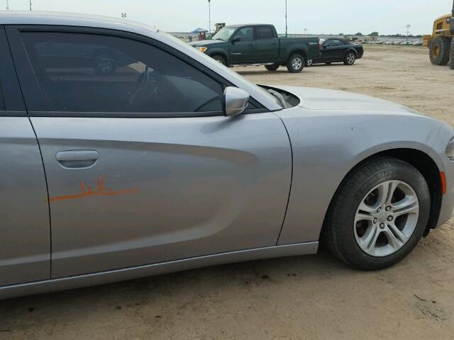 2C3CDXBG4FH724772 - 2015 DODGE CHARGER SE GRAY photo 9