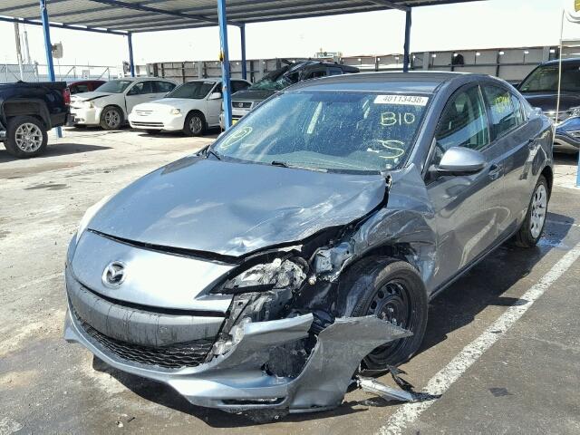 JM1BL1U74D1752944 - 2013 MAZDA 3 I GREEN photo 2