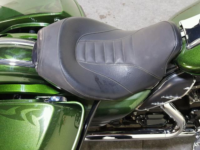 1HD1PG810EB956384 - 2014 HARLEY-DAVIDSON FLHRSE4 GREEN photo 18