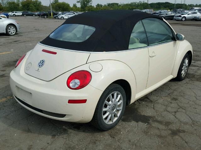 3VWPF31Y56M318766 - 2006 VOLKSWAGEN NEW BEETLE 奶油色 照片 4