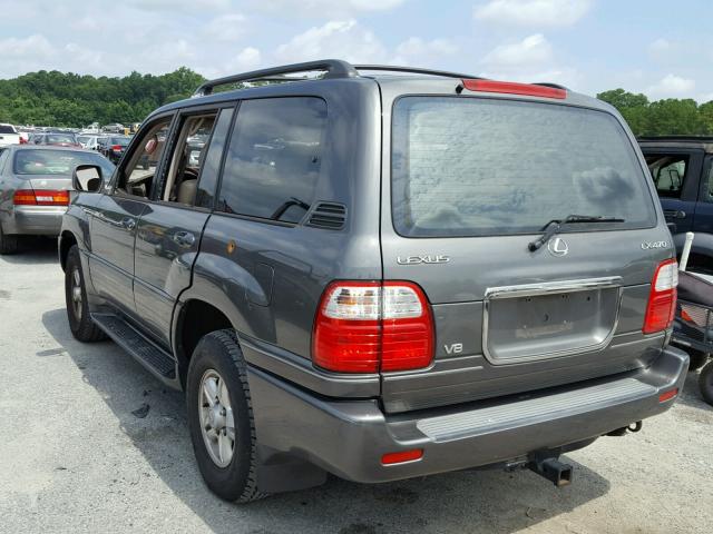 JT6HT00W4Y0092778 - 2000 LEXUS LX 470 GRAY photo 3