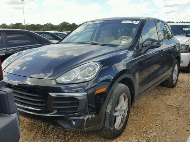 WP1AA2A23GKA37053 - 2016 PORSCHE CAYENNE BLACK photo 2