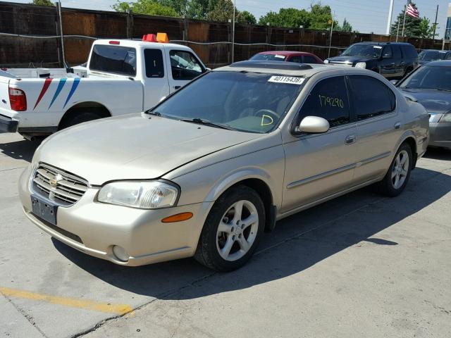 JN1CA31A71T105639 - 2001 NISSAN MAXIMA GXE GOLD photo 2