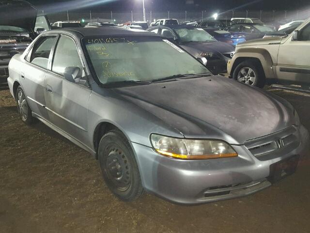 JHMCG56411C023267 - 2001 HONDA ACCORD LX SILVER photo 1