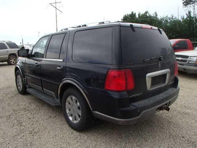 5LMFU28R53LJ38125 - 2003 LINCOLN NAVIGATOR Schwarz Foto 3