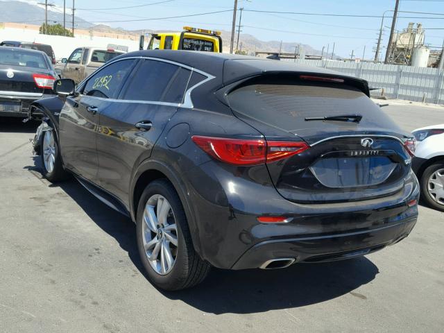SJKCH5CP4HA034781 - 2017 INFINITI QX30 BASE BLACK photo 3