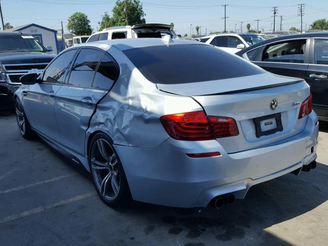 WBSFV9C56FD595132 - 2015 BMW M5 SILVER photo 3