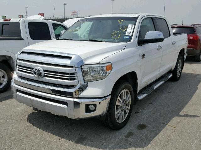 5TFGY5F15EX147868 - 2014 TOYOTA TUNDRA CRE WHITE photo 2