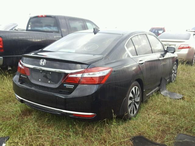 JHMCR6F71HC016033 - 2017 HONDA ACCORD BLACK photo 4