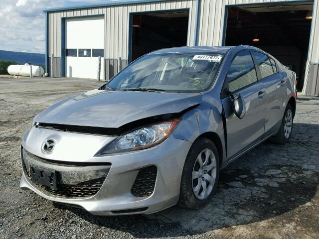 JM1BL1UP6D1851300 - 2013 MAZDA 3 I SILVER photo 2