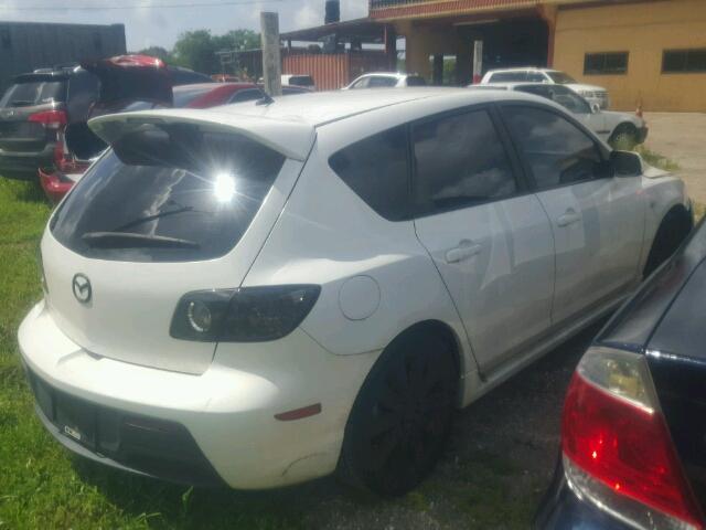 JM1BK34M491223747 - 2009 MAZDA SPEED 3 WHITE photo 4