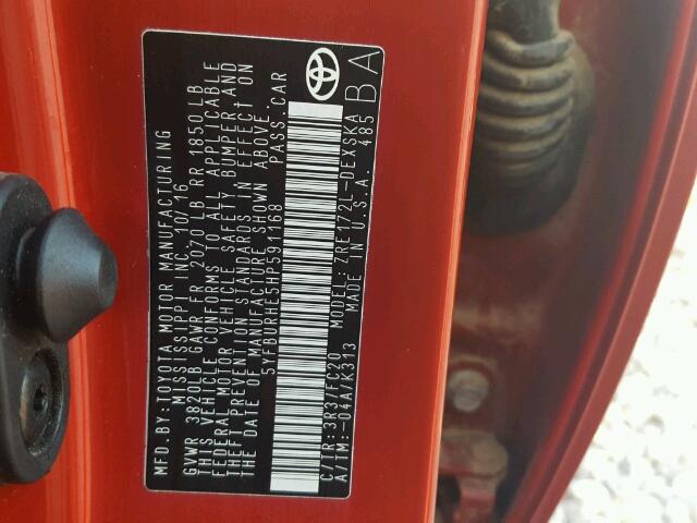 5YFBURHE5HP591168 - 2017 TOYOTA COROLLA L RED photo 10