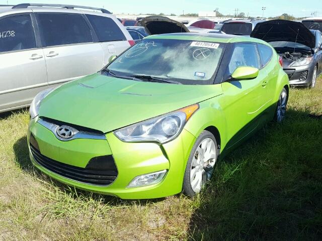 KMHTC6AD3CU081366 - 2012 HYUNDAI VELOSTER GREEN photo 2