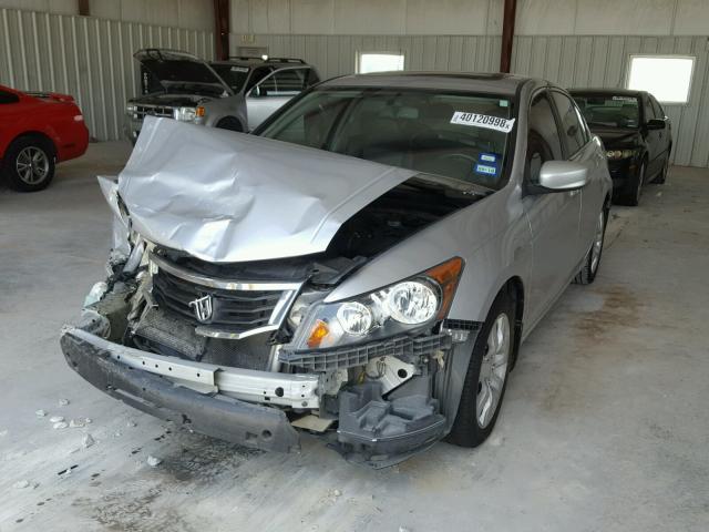 1HGCP2F83AA124567 - 2010 HONDA ACCORD EXL SILVER photo 2