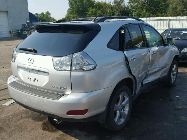 2T2HK31U89C115668 - 2009 LEXUS RX 350 SILVER photo 4