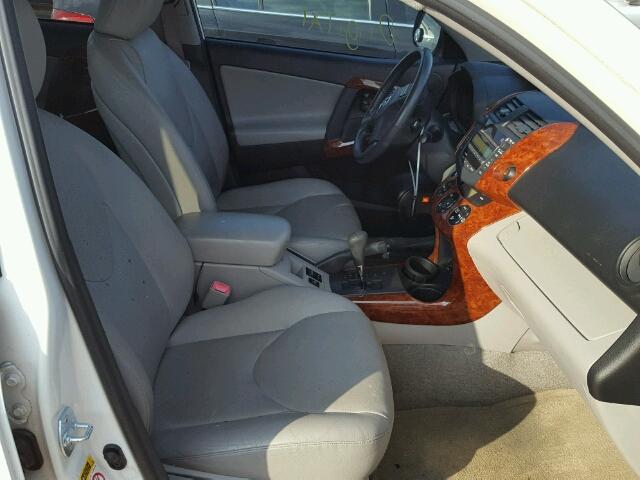 JTMZK31V695025630 - 2009 TOYOTA RAV4 白色 照片 5