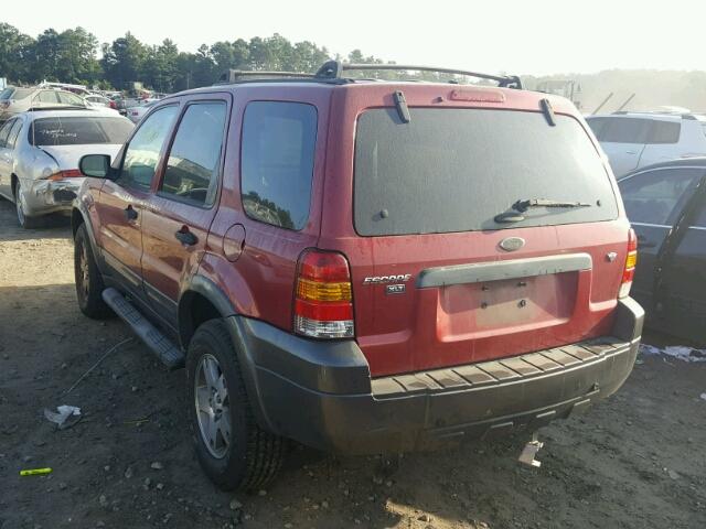 1FMYU03125KD86570 - 2005 FORD ESCAPE XLT RED photo 3