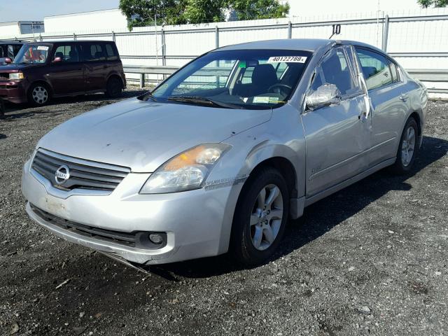 1N4CL21E27C191543 - 2007 NISSAN ALTIMA HYB SILVER photo 2