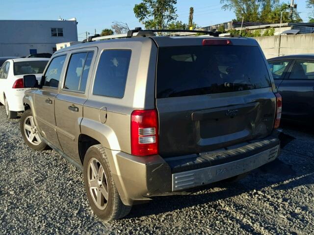 1J8FT48W77D277693 - 2007 JEEP PATRIOT LI GOLD photo 3