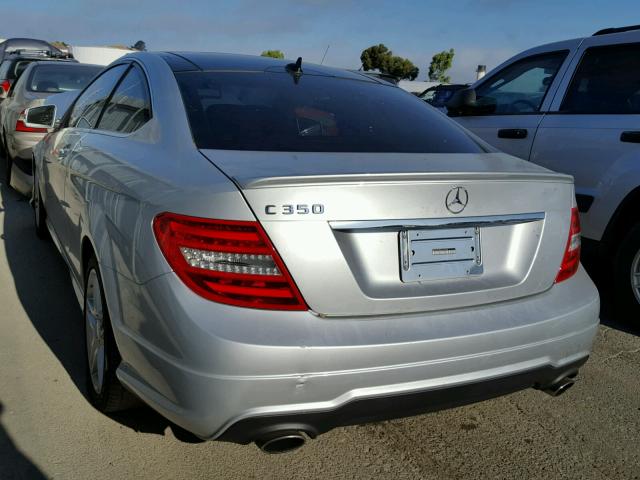 WDDGJ5HB2CF737240 - 2012 MERCEDES-BENZ C 350 SILVER photo 3