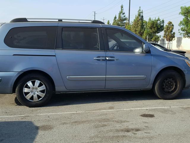 KNDMC233076039821 - 2007 HYUNDAI ENTOURAGE BLUE photo 9