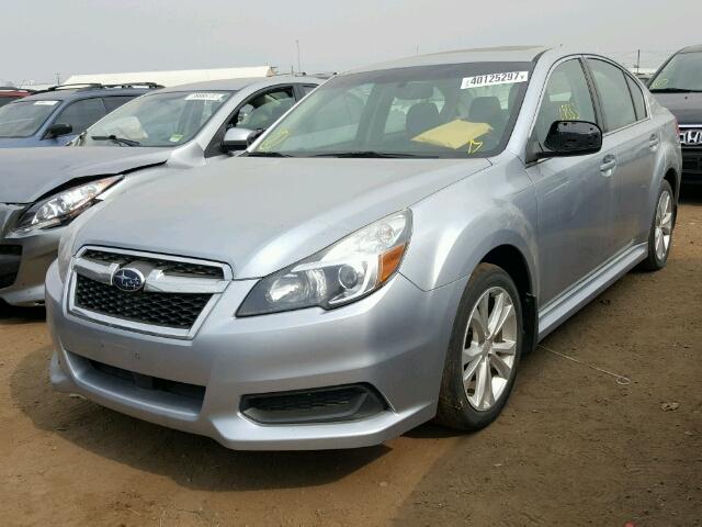 4S3BMCG65D3008981 - 2013 SUBARU LEGACY 2.5 SILVER photo 2