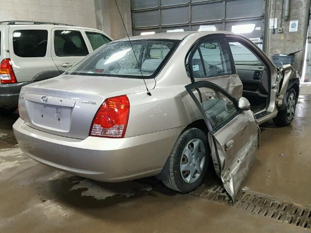 KMHDN46D55U123888 - 2005 HYUNDAI ELANTRA GL GOLD photo 4