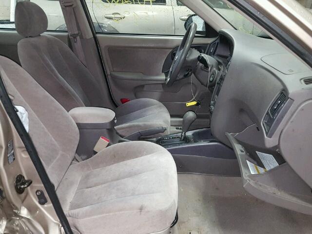 KMHDN46D55U123888 - 2005 HYUNDAI ELANTRA GL GOLD photo 5