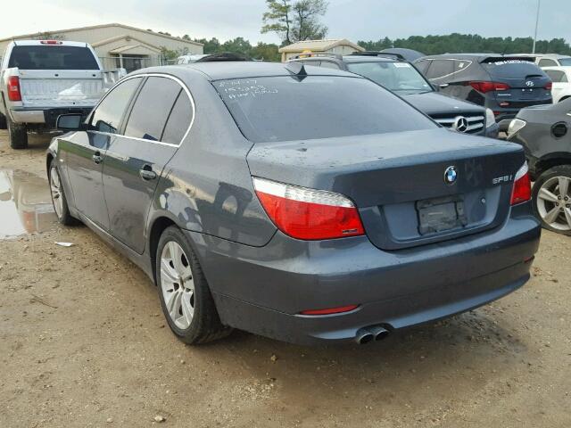 WBANV13569C153253 - 2009 BMW 528 XI GRAY photo 3