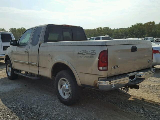 1FTRX18L0YKB23367 - 2000 FORD F150 BEIGE photo 3