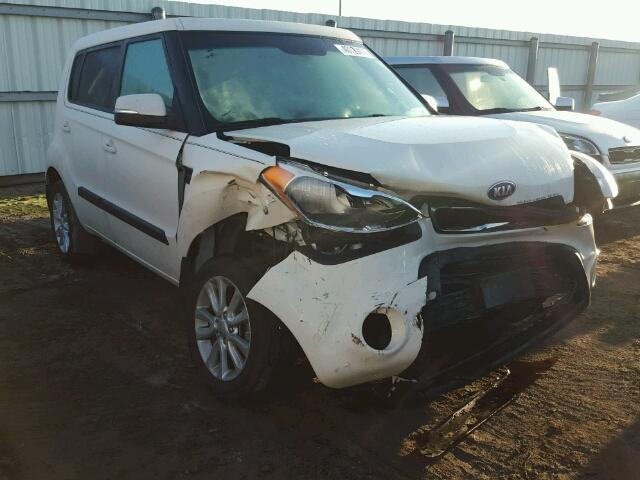 KNDJT2A62D7515380 - 2013 KIA SOUL WHITE photo 1