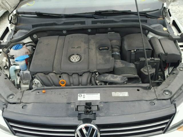 3VWDX7AJ9DM353589 - 2013 VOLKSWAGEN JETTA WHITE photo 7