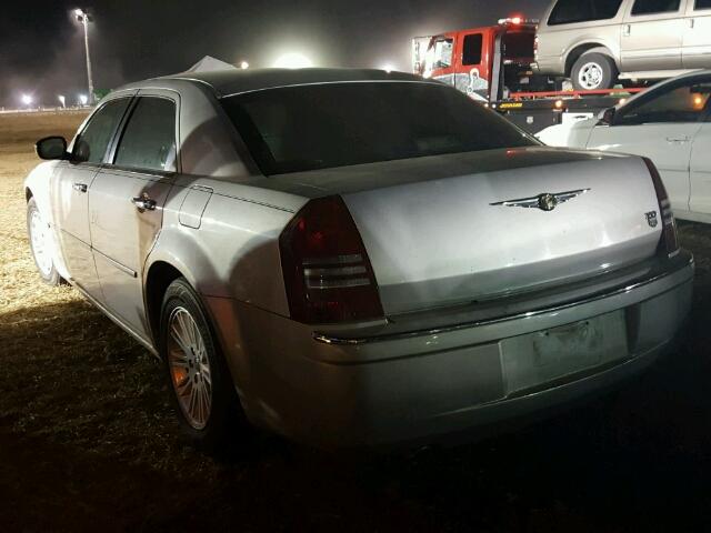 2C3KA63H96H320677 - 2006 CHRYSLER 300C SILVER photo 3