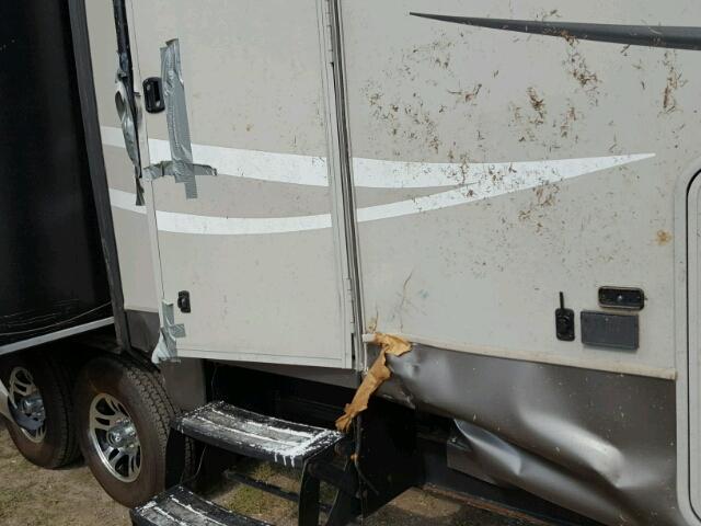 4YDF3252XDA740496 - 2013 KEYSTONE MONTANA CREAM photo 9