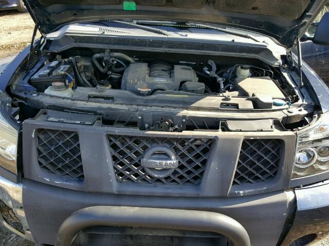 1N6AA07B26N509136 - 2006 NISSAN TITAN XE BLUE photo 7