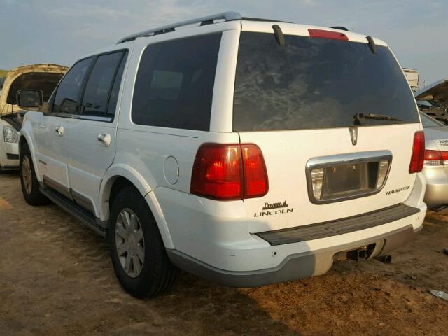 5LMFU27R84LJ14324 - 2004 LINCOLN NAVIGATOR WHITE photo 3