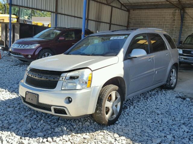 2CNDL937086339751 - 2008 CHEVROLET EQUINOX SP SILVER photo 2