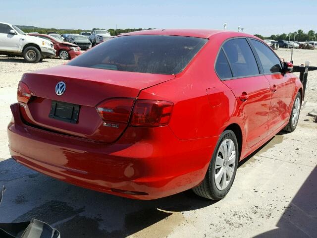 3VWDP7AJ5CM454112 - 2012 VOLKSWAGEN JETTA SE RED photo 4