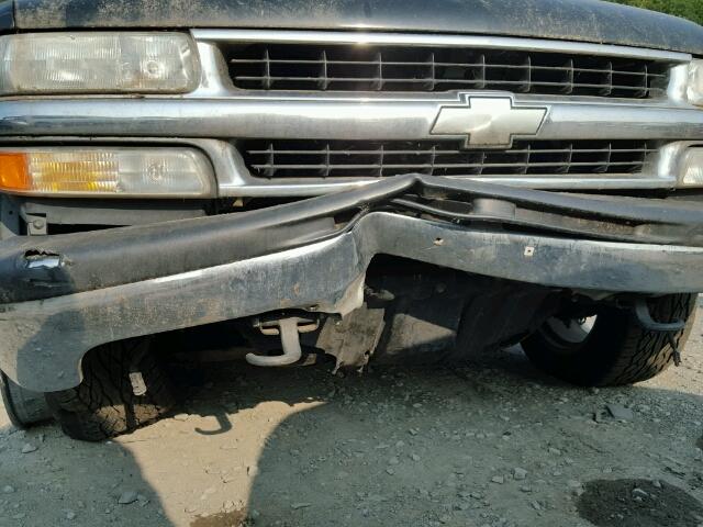 3GNFK16TXYG117966 - 2000 CHEVROLET K1500 SUBU BLACK photo 10