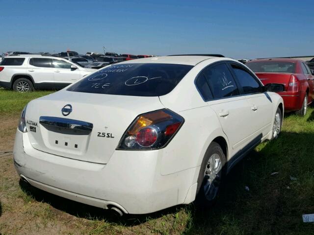 1N4AL2AP7AN528129 - 2010 NISSAN ALTIMA BAS WHITE photo 4