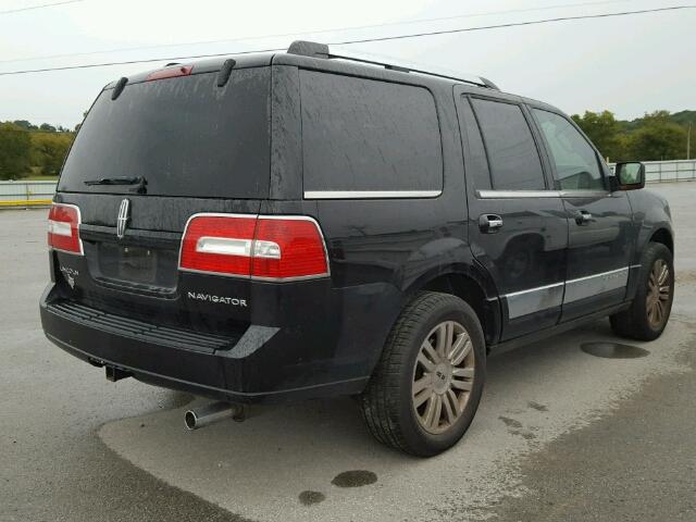 5LMFU275X7LJ14780 - 2007 LINCOLN NAVIGATOR BLACK photo 4