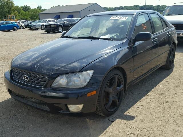 JTHBD182310013110 - 2001 LEXUS IS BLACK photo 2