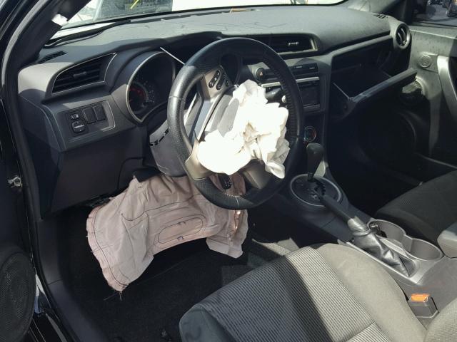 JTKJF5C78B3020564 - 2011 TOYOTA SCION TC 黑色 照片 9