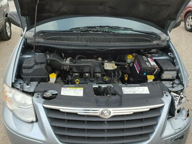 2C4GP54LX5R140131 - 2005 CHRYSLER TOWN & COU Mavi foto 7