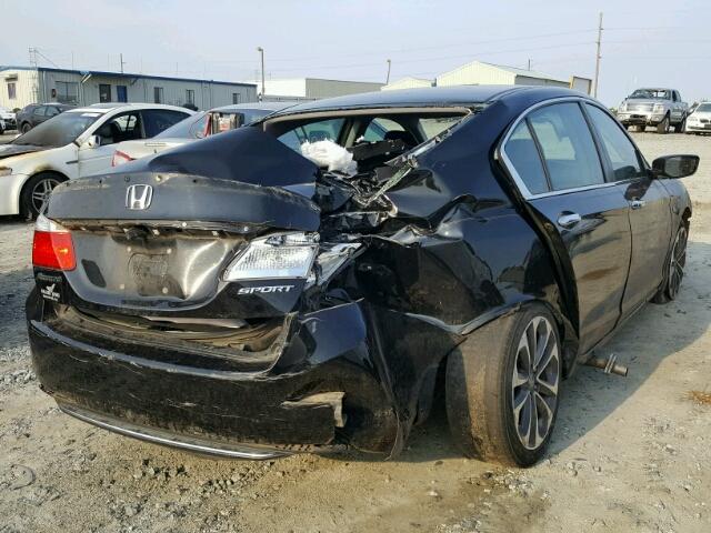 1HGCR2F5XEA290638 - 2014 HONDA ACCORD BLACK photo 4